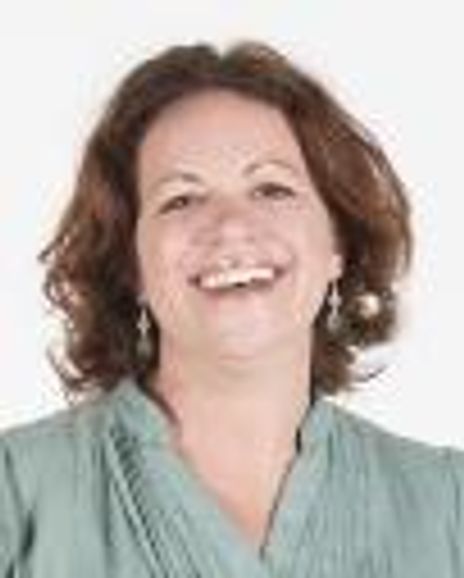 DeAnna Driscoll Headshot