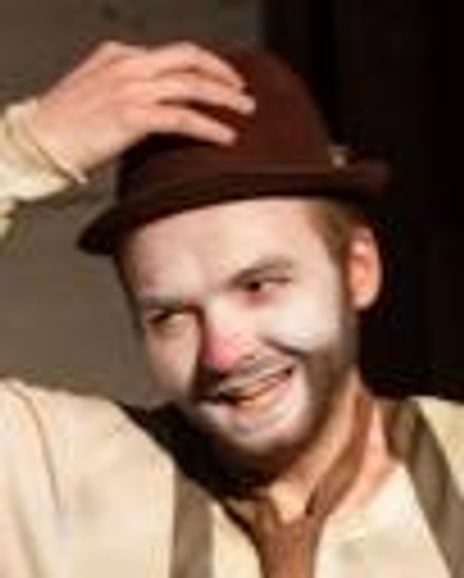 Andrew Lynch Headshot