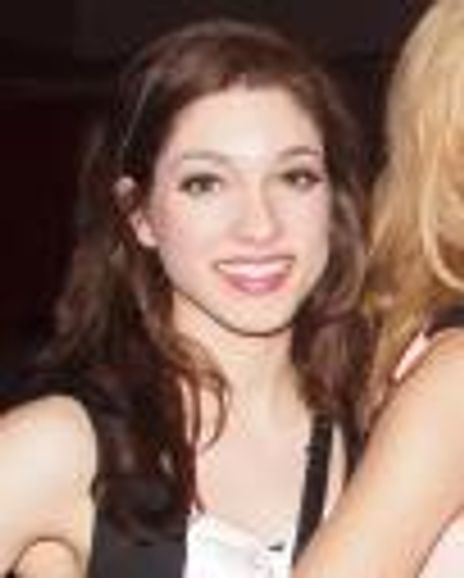 Emily Gordon Headshot