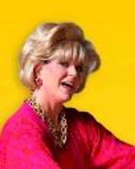 Tracey Villager Headshot