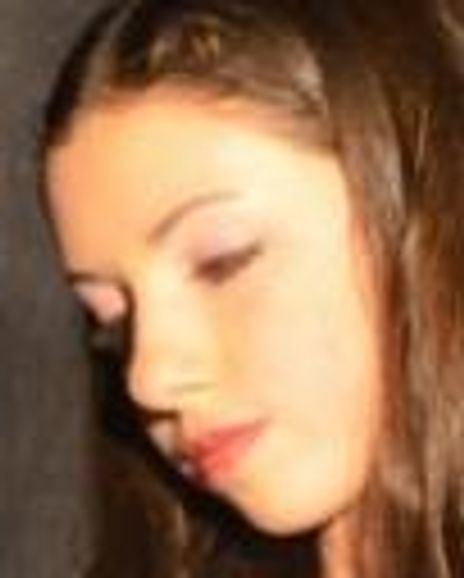 Amanda Teneriello Headshot