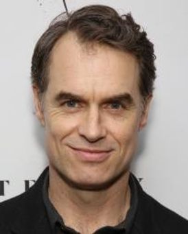 Murray Bartlett Headshot