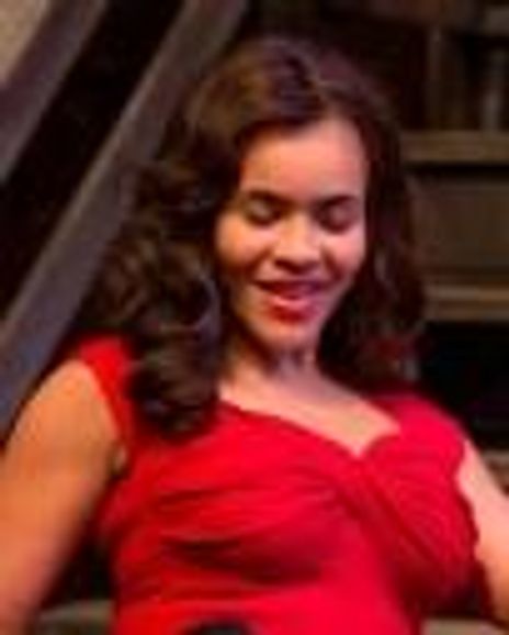 Erynn Mackenzie Headshot