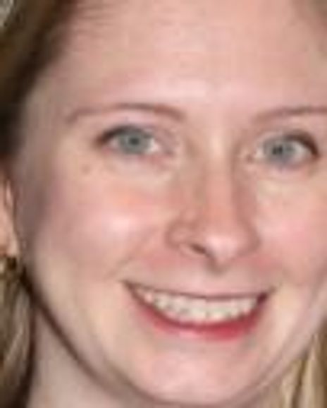 Roxanne Heinz-Bradshaw Headshot