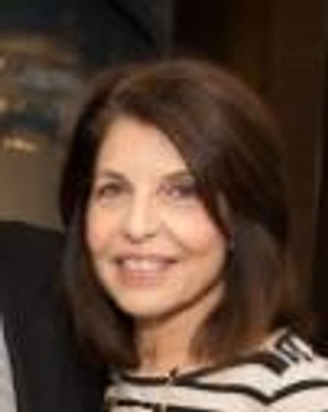 Glenda Krongold Headshot