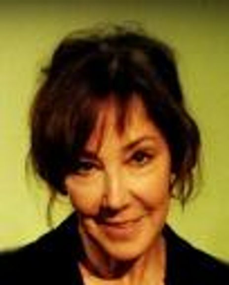 Shari Watts Headshot