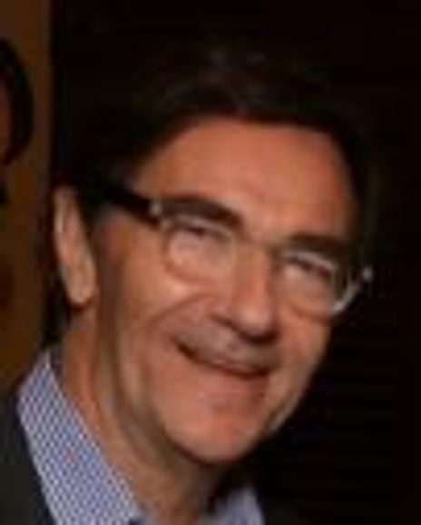 Stephen Segaller Headshot