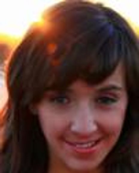 Lauren Myers Headshot