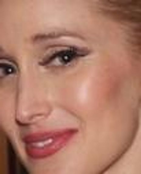 Suzanne Jolie Narbonne Headshot