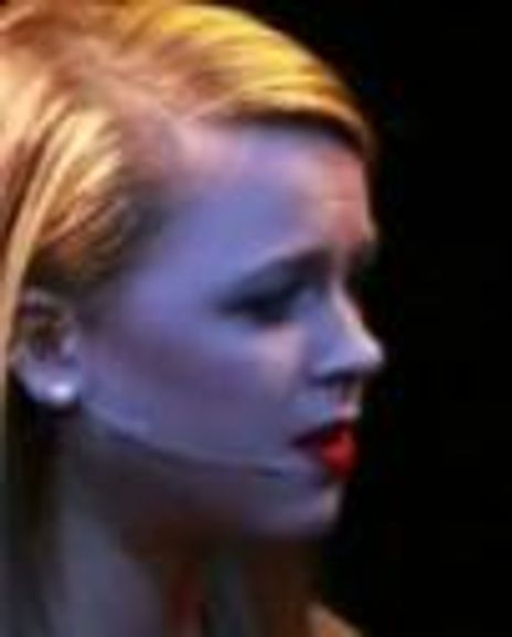 Hannah Grey Hustad Headshot