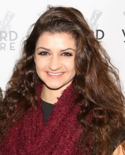 Jennifer Geller Headshot