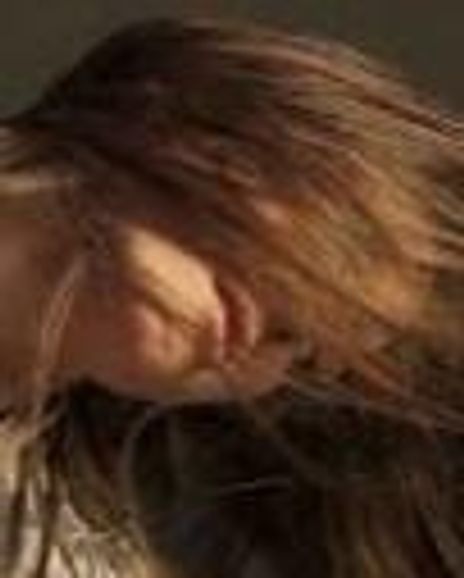 Ana Groppler Headshot