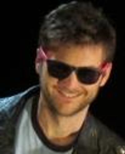 Christina Elise Perry Headshot