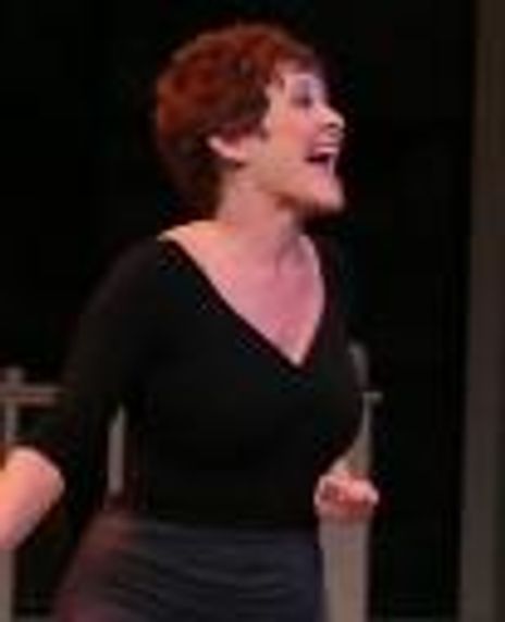 Suzanne Green Headshot