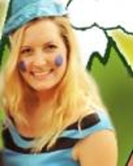 Grace Bennett Headshot