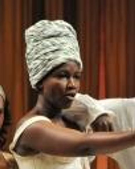 Sarah Niles Headshot