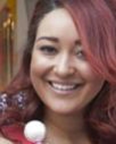 Jayne Avaunt Headshot