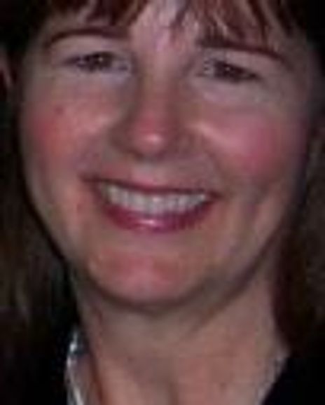 Delnora Janecek Headshot