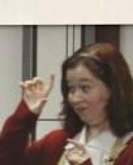 Rachel Wesley Headshot