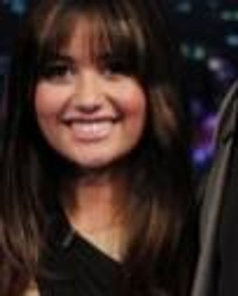 Catherine Lowe Headshot