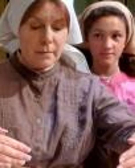 Susie McCarthy Headshot