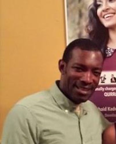 Stefhen Bryan Headshot