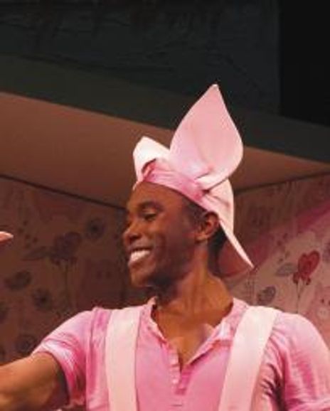 Taofique Folarin Headshot