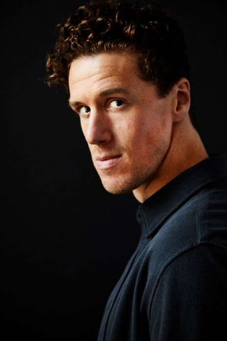 Leo Roberts Headshot