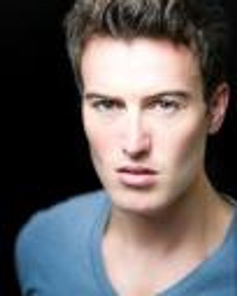 Sam Dowling Headshot