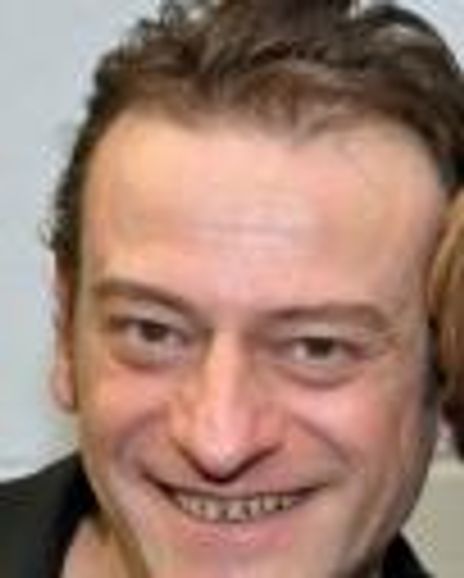 Jean-Pierre Perraeux Headshot