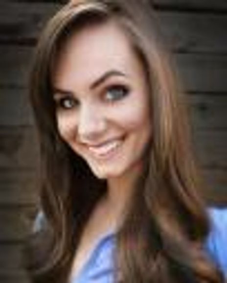 Michelle Foard Headshot