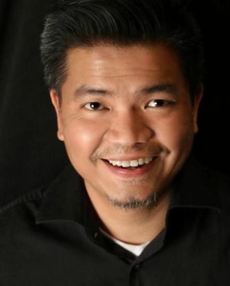 Ian Cruz Headshot