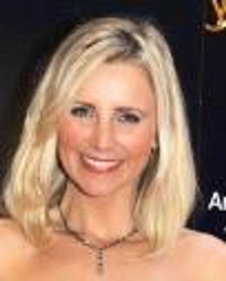 Carley Stensen Headshot