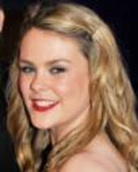 Molly Hanson Headshot