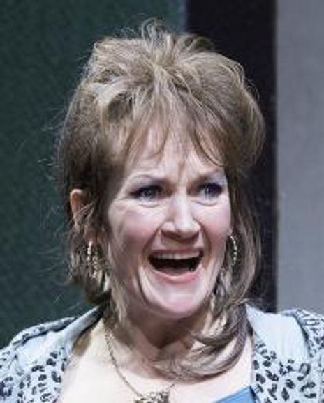 Lorraine Ashbourne Headshot