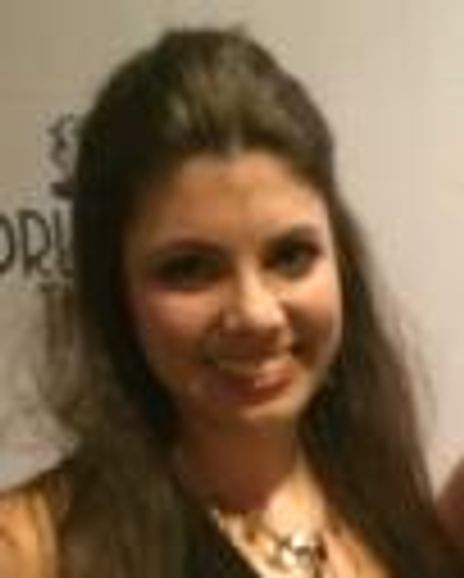 Erin Oechsel Headshot