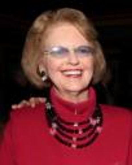 Elizabeth Zieg Steinbrenner Headshot