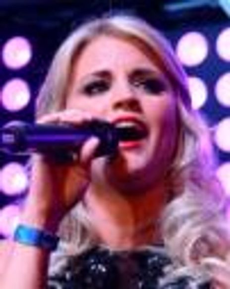 Olivia Henken Headshot