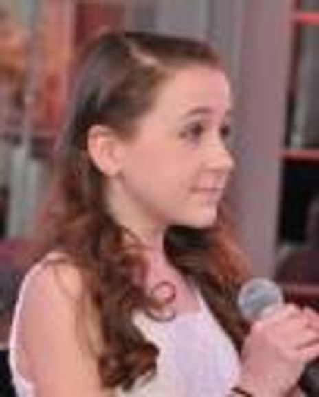 Jennifer Brady Headshot