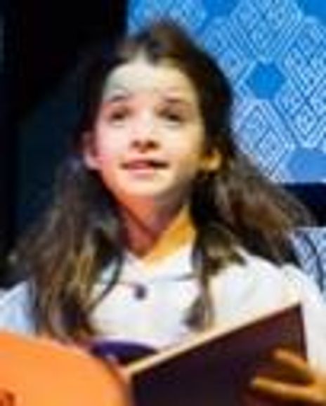 Lollie McKenzie Headshot