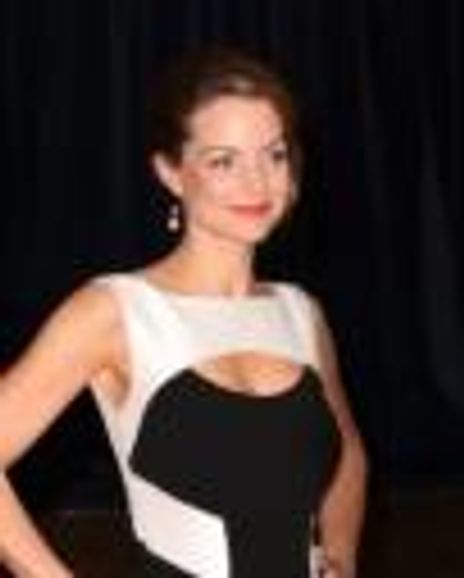 Kimberly Williams-Paisley Headshot