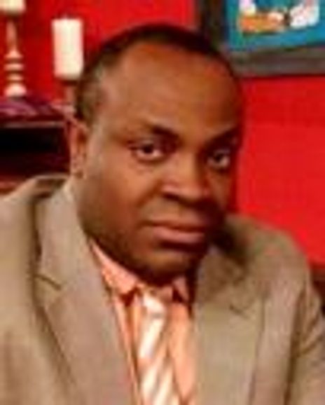 Amos Hamrick Headshot