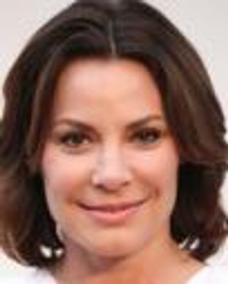 Luanna de Lesseps Headshot