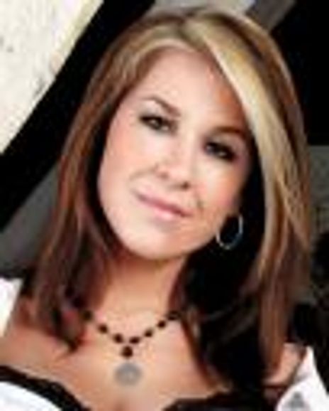 Trenna Barnes Headshot