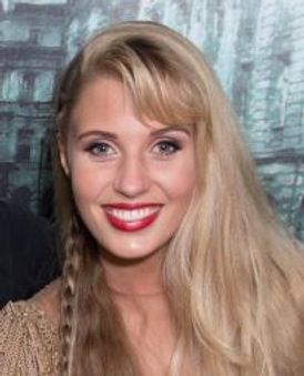 Celinde Schoenmaker Headshot