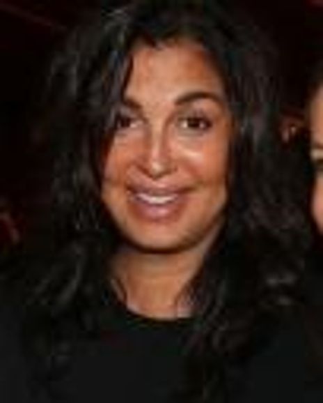 Bernadette Leonard Headshot