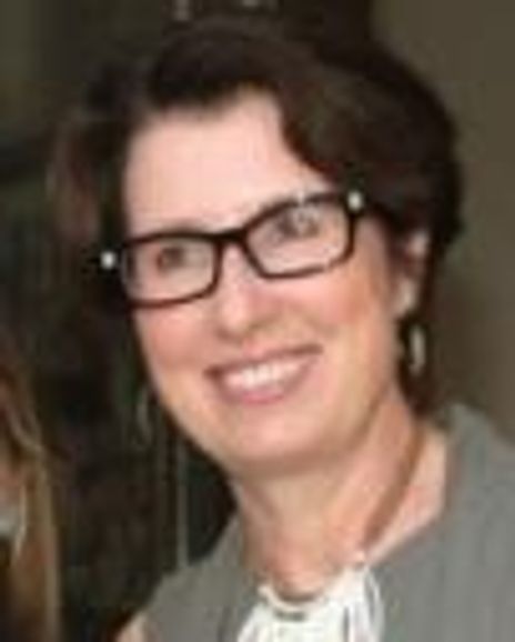 Joanne Weisel Headshot