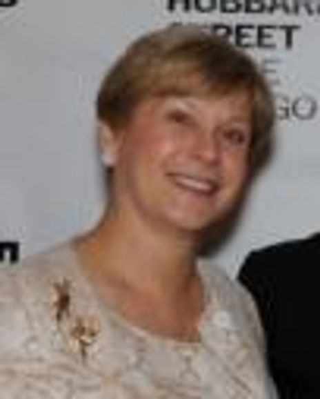 Denise Stefan-Ginascol Headshot