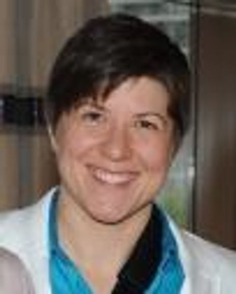 Lariza Fenner Headshot