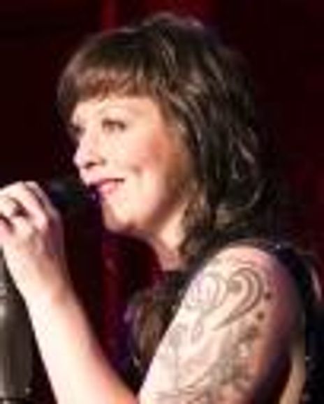 Shanna Jones Headshot